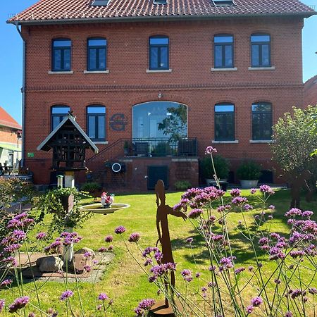 Pension Grunwald Sehnde Buitenkant foto